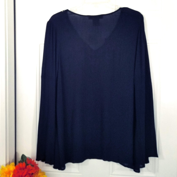 Flying Tomato Boho Embroider Bell Sleeve Top NW - Picture 5 of 7